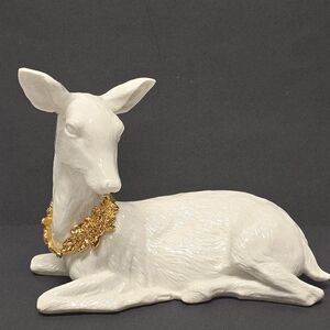 Porcelain White Christmas Deer Holiday Home Boho Decor Figurine Gold Wreath